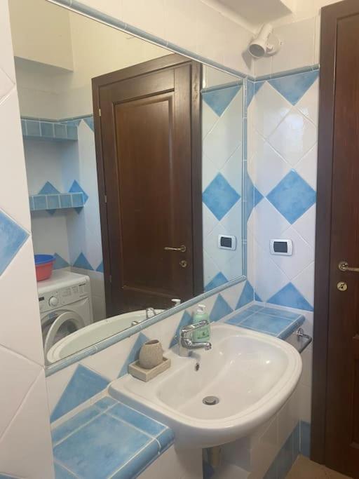 Villa Mare Azzurra บูโดนี ภายนอก รูปภาพ