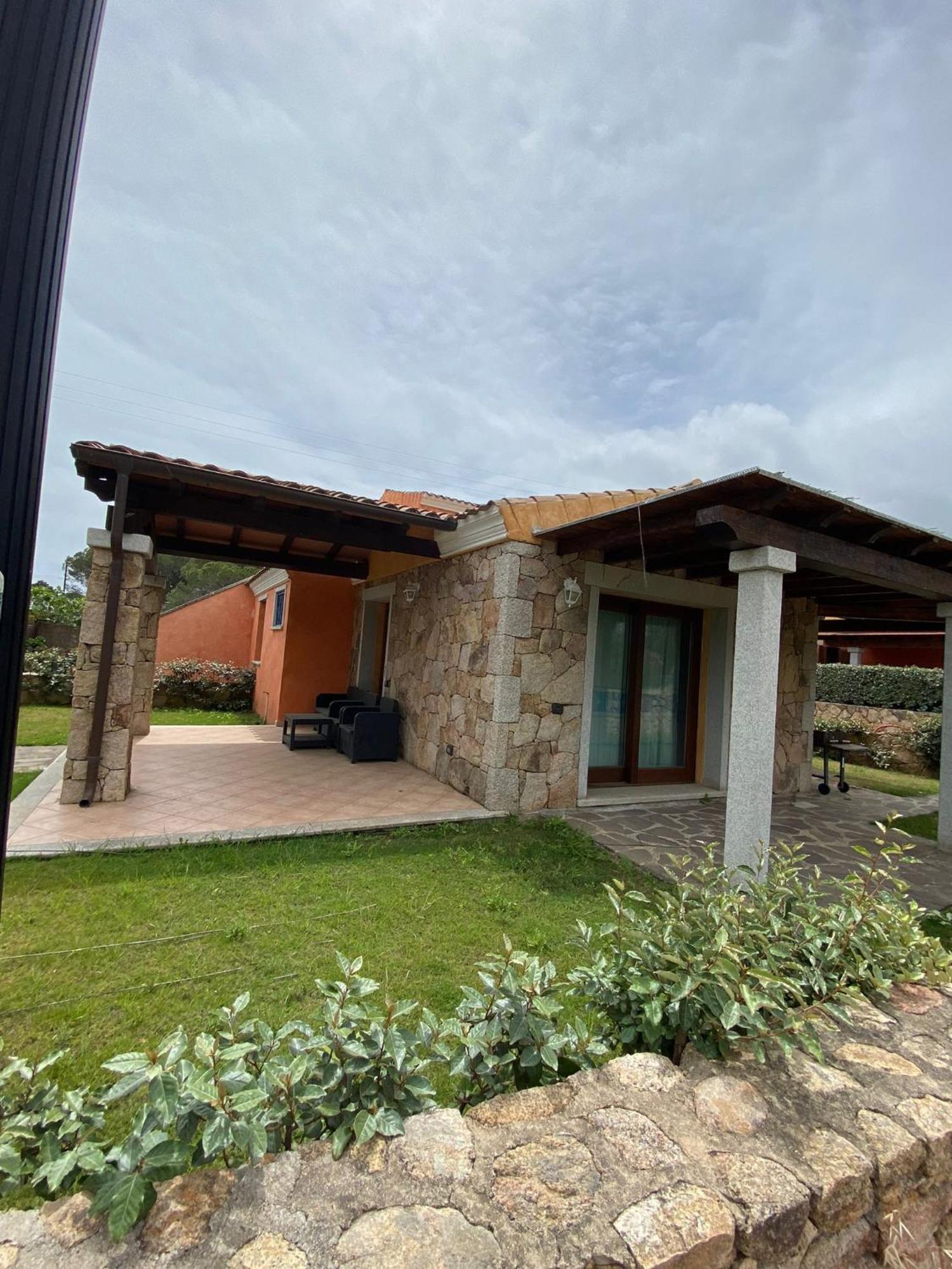 Villa Mare Azzurra บูโดนี ภายนอก รูปภาพ